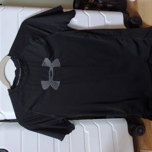 Under armour tee